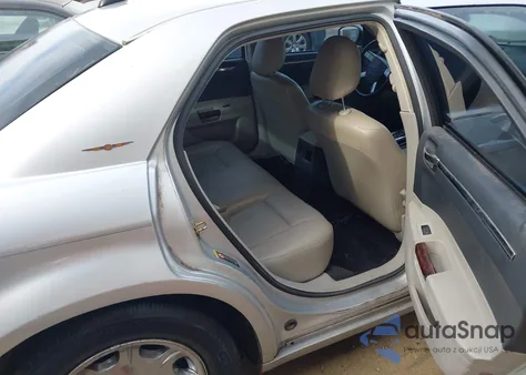 2006 Chrysler 300 Touring из США, поврежденный, VIN 2C3LA53G76H115882